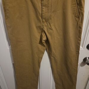 Men's Classic Tan Chinos